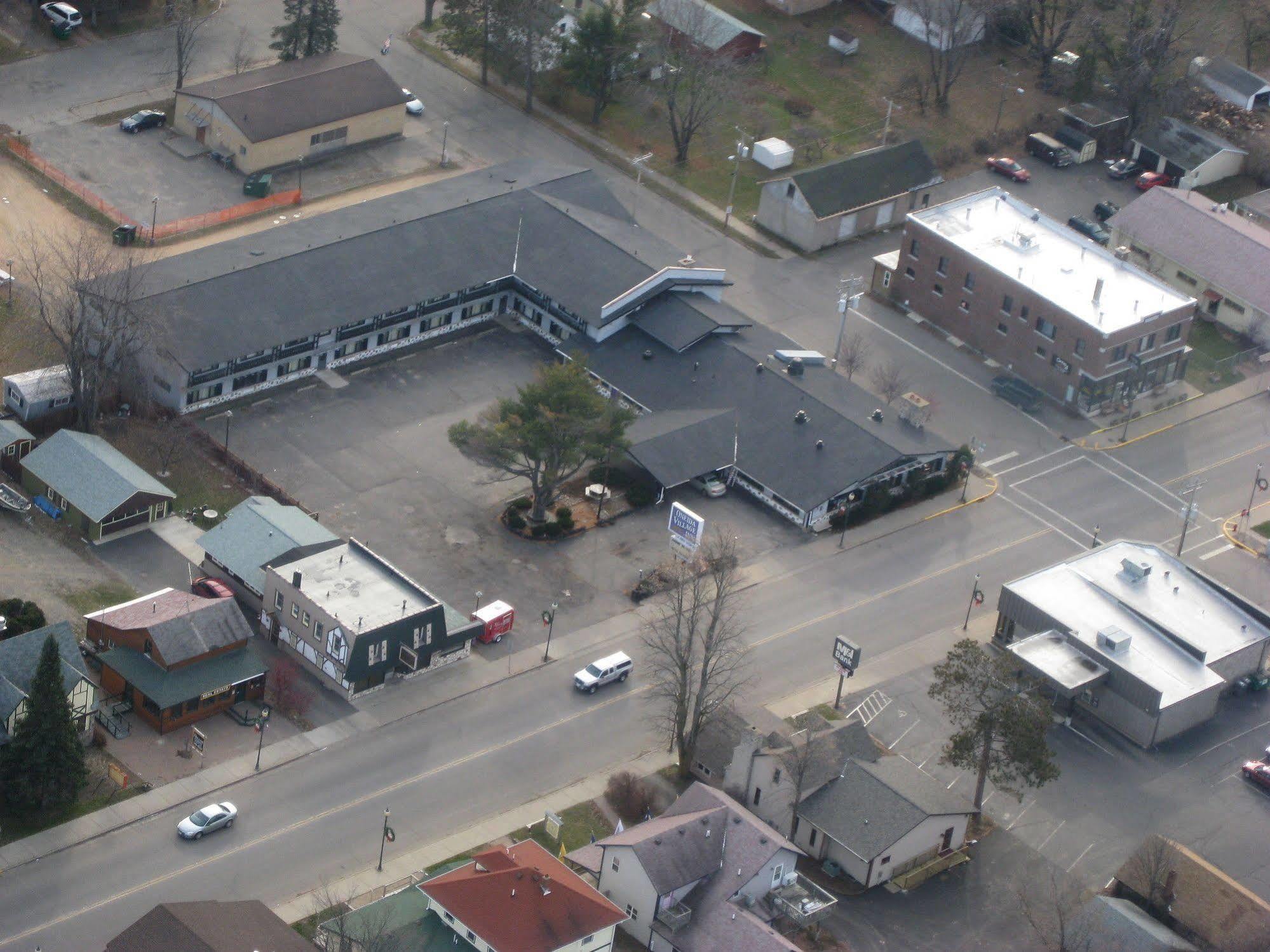 Oneida Village Inn Three Lakes Екстериор снимка